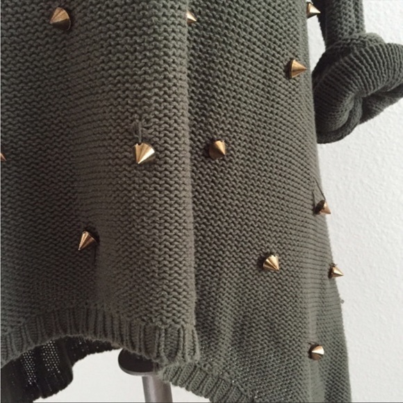 LF Spiked Sweater - Picture 4 of 6